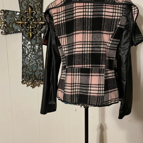 Pink & Black jacket - Picture 2 of 4